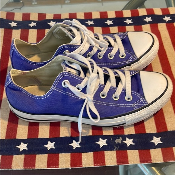 Converse Alm Star Purple & White Canvas Sneakers, unisex, men’s 6.5, women’s 8.5 - Picture 2 of 5